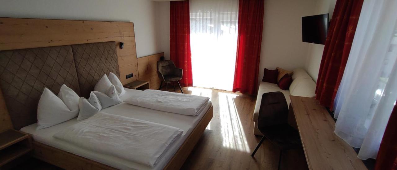 Hotel Garni Tannenhof Flachau Eksteriør billede