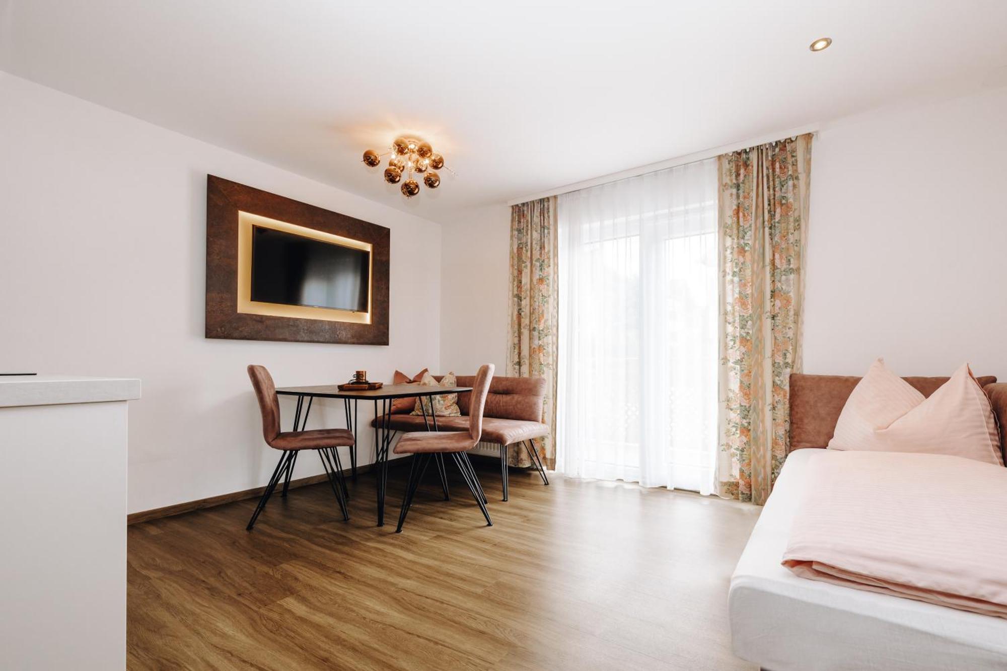 Hotel Garni Tannenhof Flachau Eksteriør billede