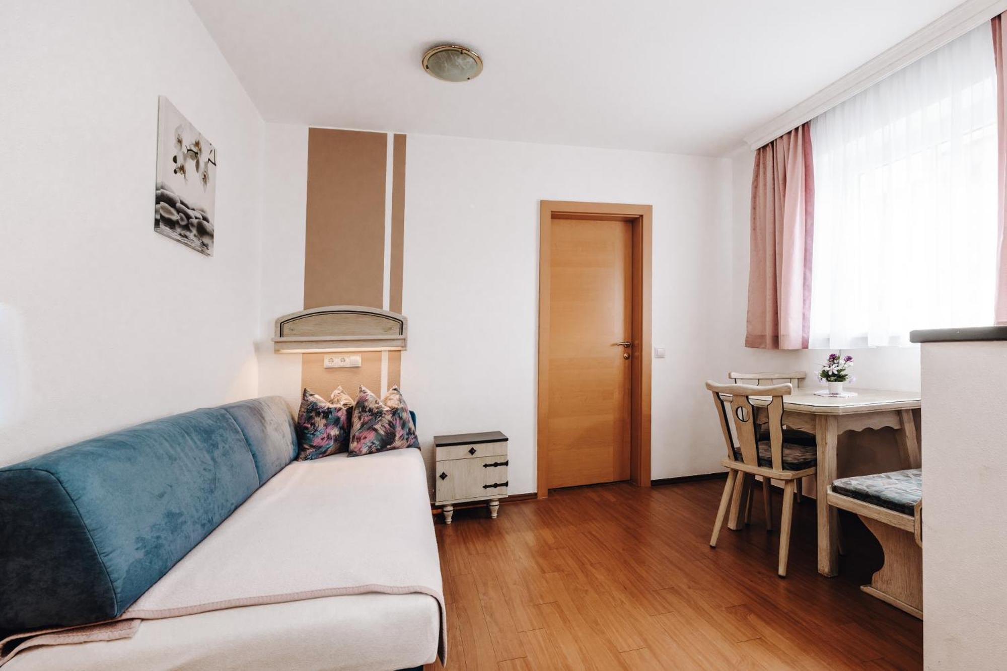 Hotel Garni Tannenhof Flachau Eksteriør billede