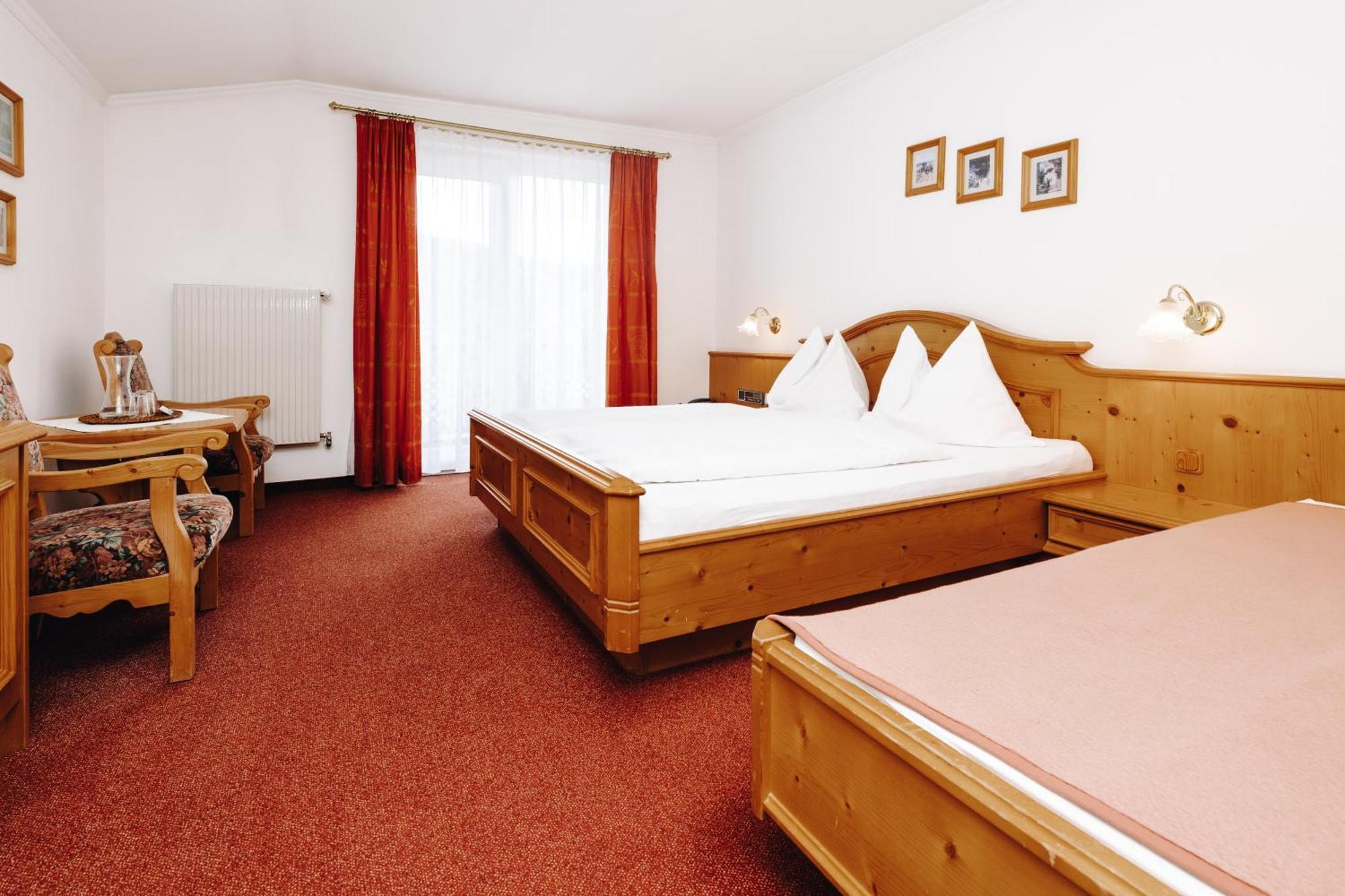 Hotel Garni Tannenhof Flachau Eksteriør billede