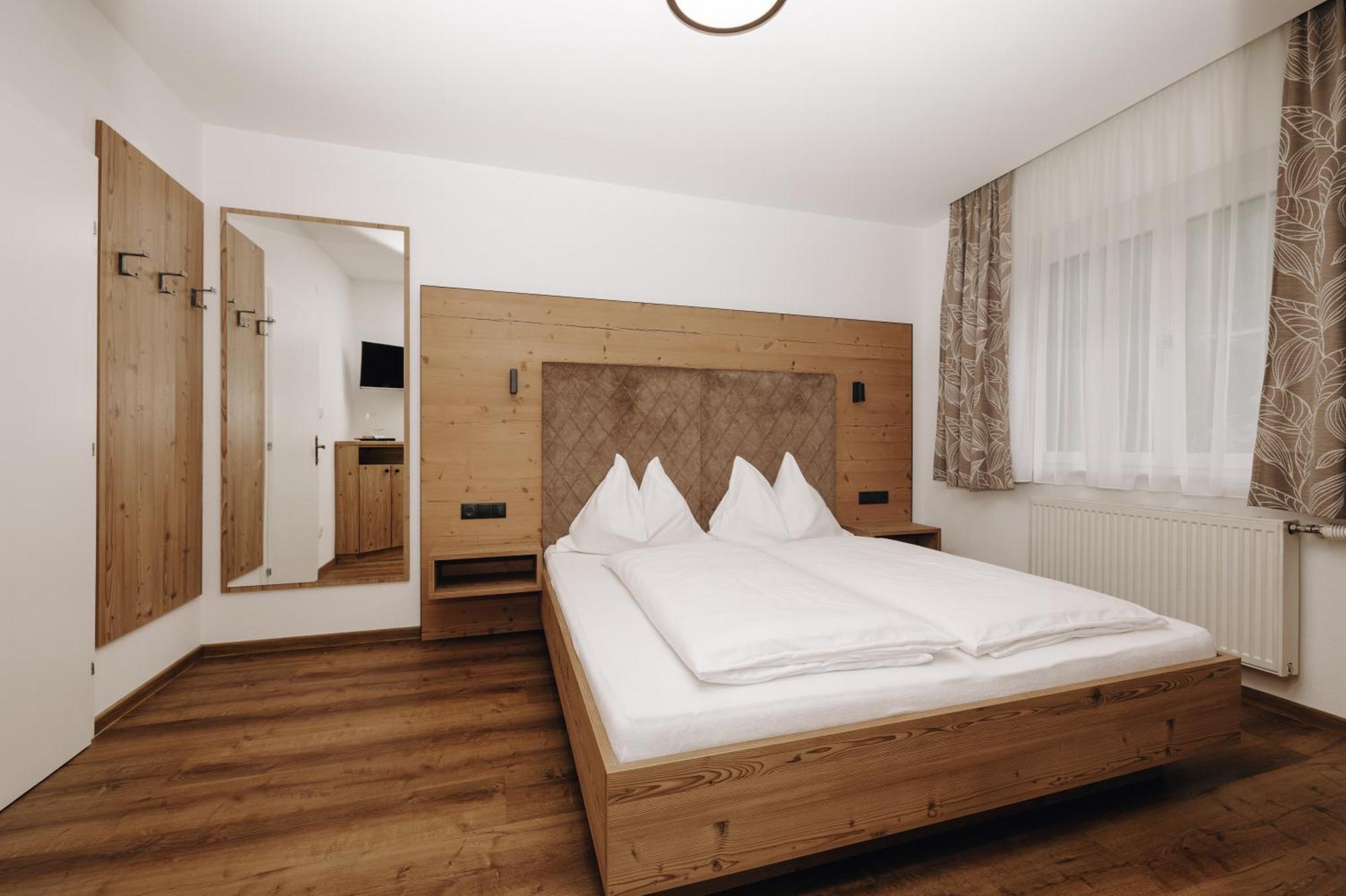 Hotel Garni Tannenhof Flachau Eksteriør billede